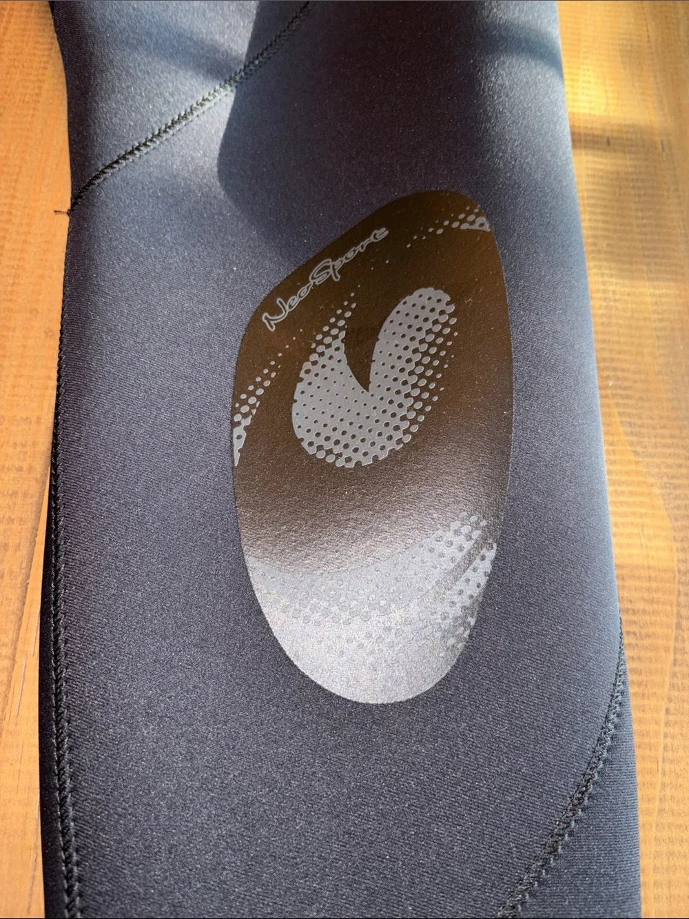 Men’s Black Neoprene One-Piece full Wetsuit XXL EUC!